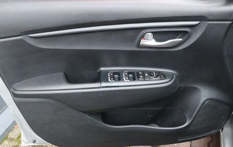 KIA Rio IV, 2017 год, 1 399 000 рублей, 12 фотография