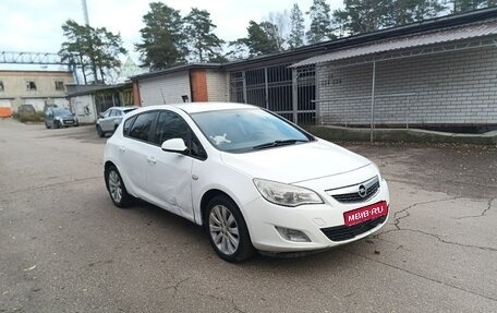 Opel Astra H, 2012 год, 390 000 рублей, 1 фотография