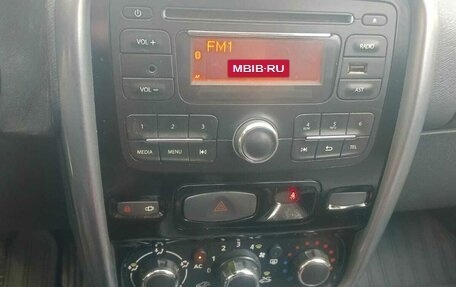 Renault Duster I рестайлинг, 2013 год, 985 000 рублей, 9 фотография