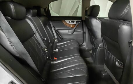 Infiniti FX II, 2011 год, 1 695 000 рублей, 16 фотография