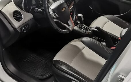 Chevrolet Cruze II, 2014 год, 820 000 рублей, 7 фотография