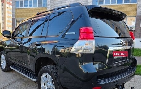 Toyota Land Cruiser Prado 150 рестайлинг 2, 2010 год, 2 650 000 рублей, 8 фотография