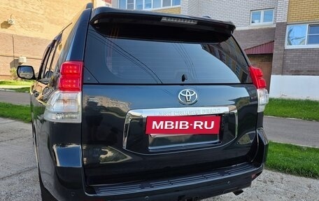 Toyota Land Cruiser Prado 150 рестайлинг 2, 2010 год, 2 650 000 рублей, 9 фотография