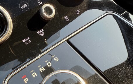 Land Rover Range Rover Velar I, 2020 год, 4 650 000 рублей, 16 фотография