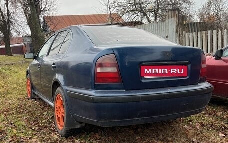 Skoda Octavia IV, 1998 год, 199 000 рублей, 2 фотография