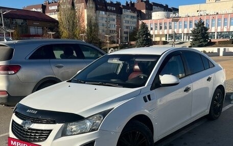 Chevrolet Cruze II, 2010 год, 650 000 рублей, 2 фотография