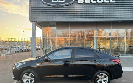 Hyundai Solaris II рестайлинг, 2018 год, 1 292 000 рублей, 8 фотография