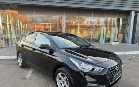 Hyundai Solaris II рестайлинг, 2018 год, 1 292 000 рублей, 3 фотография