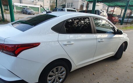 Hyundai Solaris II рестайлинг, 2020 год, 1 400 000 рублей, 6 фотография