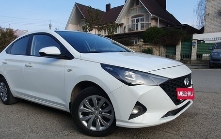 Hyundai Solaris II рестайлинг, 2020 год, 1 400 000 рублей, 8 фотография
