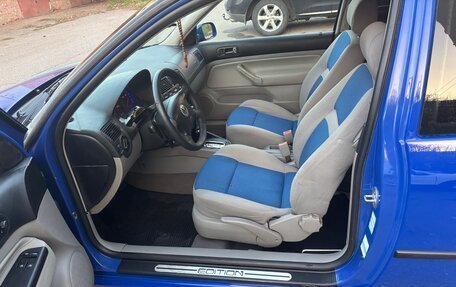 Volkswagen Golf IV, 2001 год, 550 000 рублей, 8 фотография