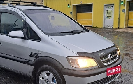 Opel Zafira A рестайлинг, 2003 год, 250 000 рублей, 8 фотография