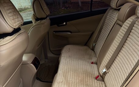 Toyota Camry, 2013 год, 1 840 000 рублей, 10 фотография