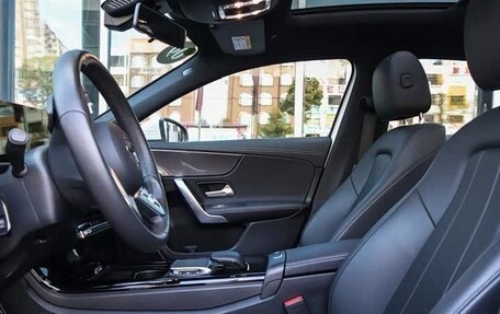 Mercedes-Benz A-Класс, 2022 год, 1 720 132 рублей, 10 фотография