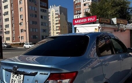 Honda Fit Aria, 2003 год, 385 000 рублей, 2 фотография