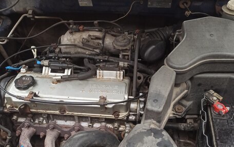 Mitsubishi Outlander III рестайлинг 3, 2003 год, 750 000 рублей, 5 фотография