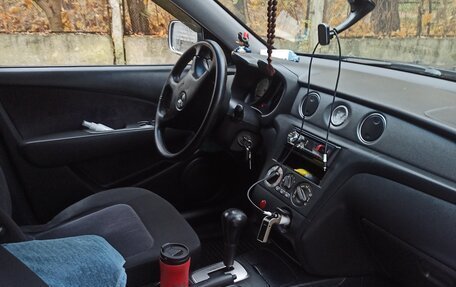 Mitsubishi Outlander III рестайлинг 3, 2003 год, 750 000 рублей, 6 фотография