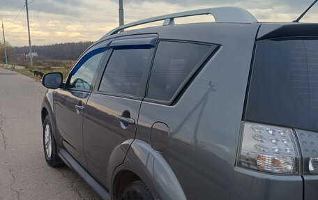 Mitsubishi Outlander III рестайлинг 3, 2010 год, 1 050 000 рублей, 12 фотография