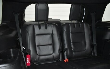 Ford Explorer VI, 2017 год, 2 590 000 рублей, 16 фотография