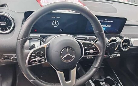 Mercedes-Benz GLB, 2021 год, 2 630 000 рублей, 6 фотография