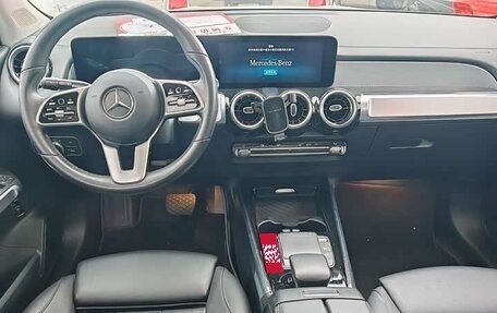 Mercedes-Benz GLB, 2021 год, 2 630 000 рублей, 7 фотография