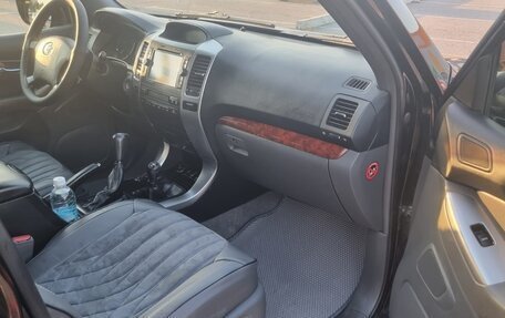 Toyota Land Cruiser Prado 120 рестайлинг, 2007 год, 1 700 000 рублей, 5 фотография