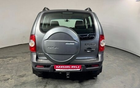 Chevrolet Niva I рестайлинг, 2017 год, 790 000 рублей, 6 фотография