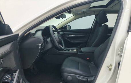 Mazda 3, 2022 год, 1 950 000 рублей, 5 фотография