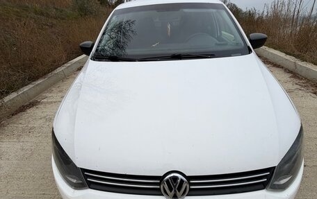 Volkswagen Polo VI (EU Market), 2011 год, 450 000 рублей, 1 фотография