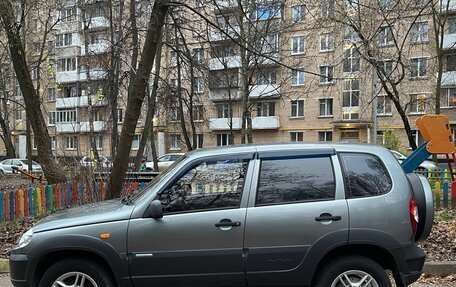 Chevrolet Niva I рестайлинг, 2009 год, 500 000 рублей, 2 фотография