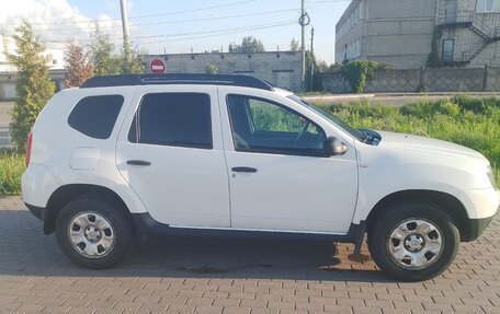 Renault Duster I рестайлинг, 2014 год, 870 000 рублей, 2 фотография