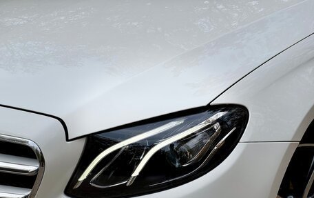 Mercedes-Benz E-Класс, 2019 год, 2 950 000 рублей, 11 фотография