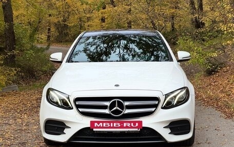 Mercedes-Benz E-Класс, 2019 год, 2 950 000 рублей, 4 фотография