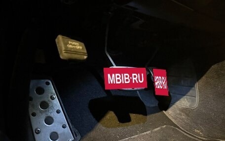 Lexus IS II рестайлинг 2, 2006 год, 1 200 000 рублей, 15 фотография