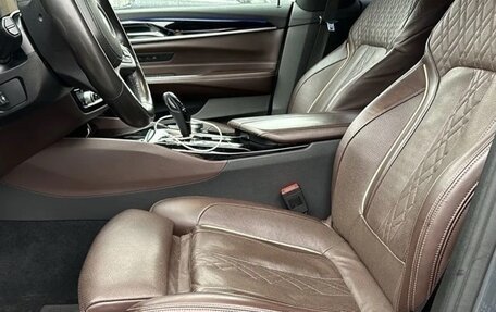 BMW 6 серия, 2019 год, 3 950 000 рублей, 9 фотография