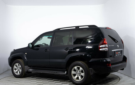 Toyota Land Cruiser Prado 120 рестайлинг, 2008 год, 2 000 000 рублей, 7 фотография