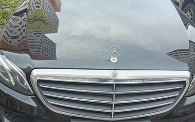 Mercedes-Benz E-Класс, 2019 год, 2 850 000 рублей, 1 фотография