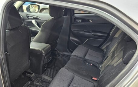 Mitsubishi Eclipse Cross, 2019 год, 2 300 000 рублей, 10 фотография