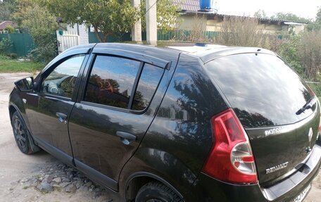 Renault Sandero I, 2011 год, 560 000 рублей, 2 фотография