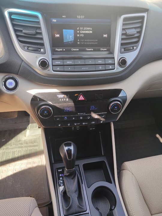 Hyundai Tucson III, 2016 год, 1 870 000 рублей, 14 фотография