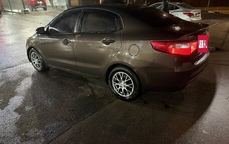 KIA Rio III рестайлинг, 2014 год, 1 275 000 рублей, 6 фотография