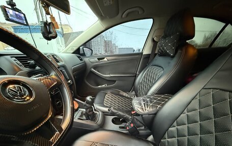 Volkswagen Jetta VI, 2015 год, 990 000 рублей, 10 фотография