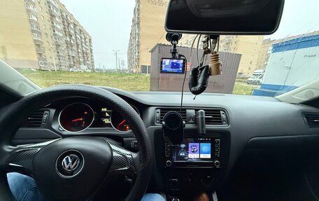 Volkswagen Jetta VI, 2015 год, 990 000 рублей, 9 фотография
