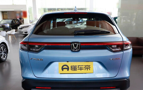 Honda Vezel, 2023 год, 2 520 000 рублей, 4 фотография