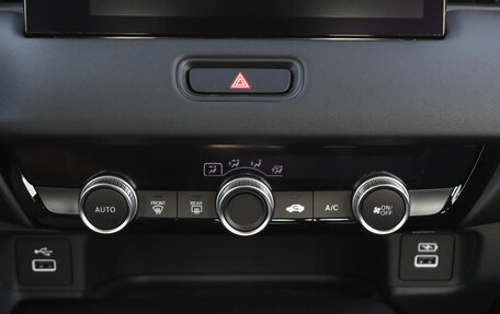 Honda Vezel, 2023 год, 2 520 000 рублей, 16 фотография