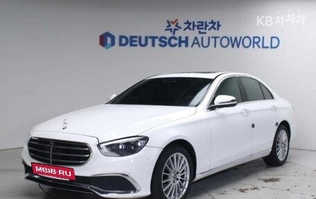 Mercedes-Benz E-Класс, 2021 год, 4 450 000 рублей, 4 фотография