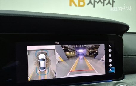 Mercedes-Benz E-Класс, 2021 год, 4 450 000 рублей, 18 фотография