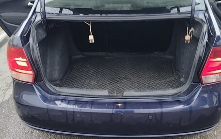 Volkswagen Polo VI (EU Market), 2012 год, 700 000 рублей, 15 фотография