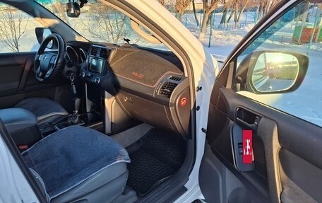 Toyota Land Cruiser Prado 150 рестайлинг 2, 2012 год, 3 300 000 рублей, 7 фотография