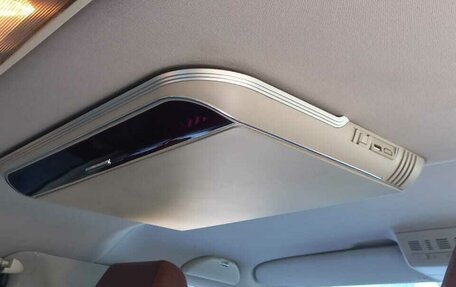 Volkswagen Caravelle T5, 2010 год, 1 980 000 рублей, 18 фотография